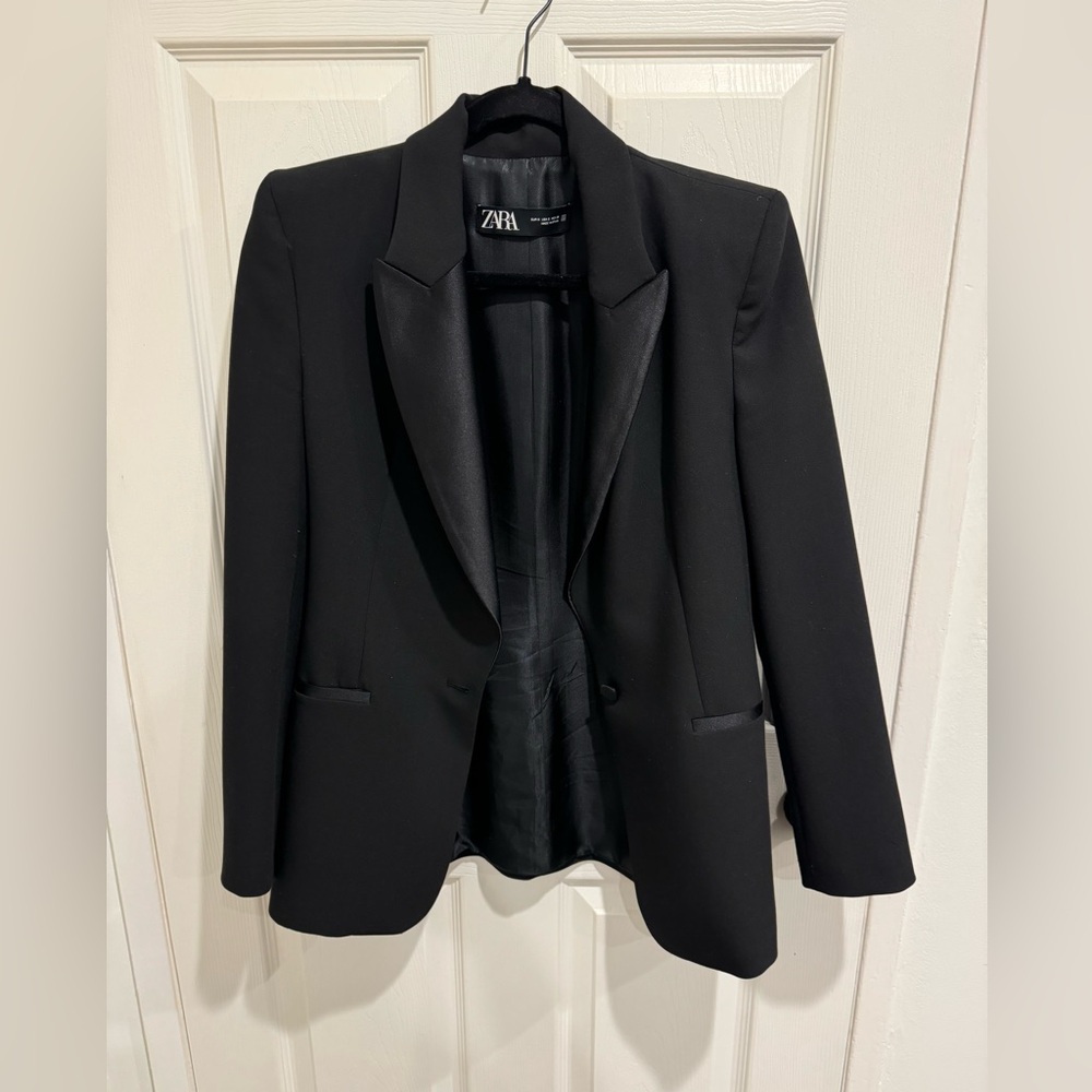 Zara Black Blazer with Satin Collar